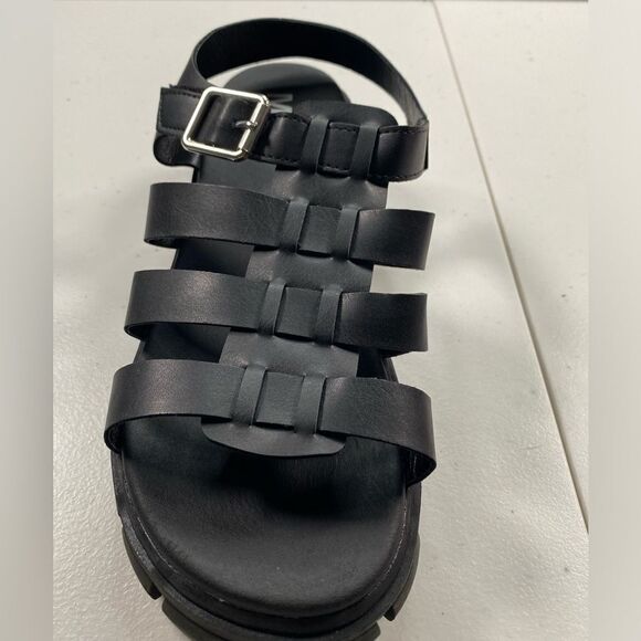 NIB MIA Girls Black 2” Platform Open Toe Lug Grip Sole Sandal - Size 6 - Picture 6 of 12
